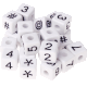 0,5 kg – ca. 580 Kunststoff-Buchstabenwürfel : Zahlen-Mix