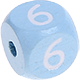 Cubos em azul bebé com letras em relevo, de 10 mm : 6