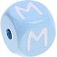 Cubos em azul bebé com letras em relevo, de 10 mm : M