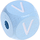 Cubos em azul bebé com letras em relevo, de 10 mm : V