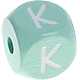 Cubos con letras en relieve de 10 mm en color menta : K