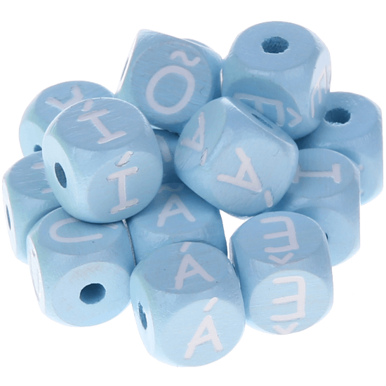 Světle modré ražené kostky s písmenky 10 mm – portugalština