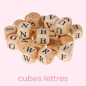 Cubes de lettres pour accroche-tétine avec prénom